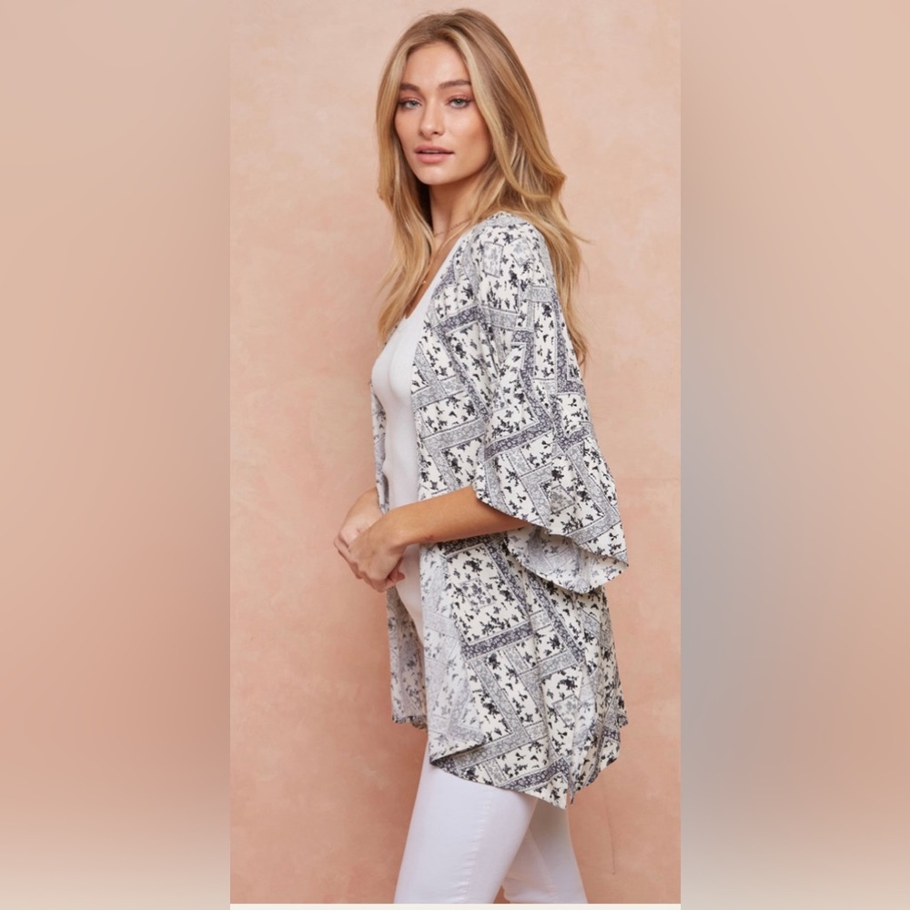 Doe & Rae Black and Cream Floral Patchwork Kimono Cardigan